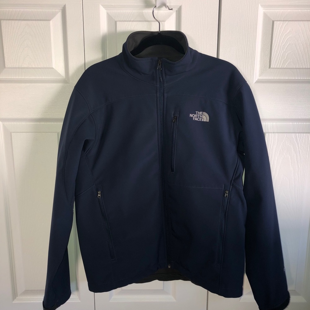 North face men’s TNF Apex jacket